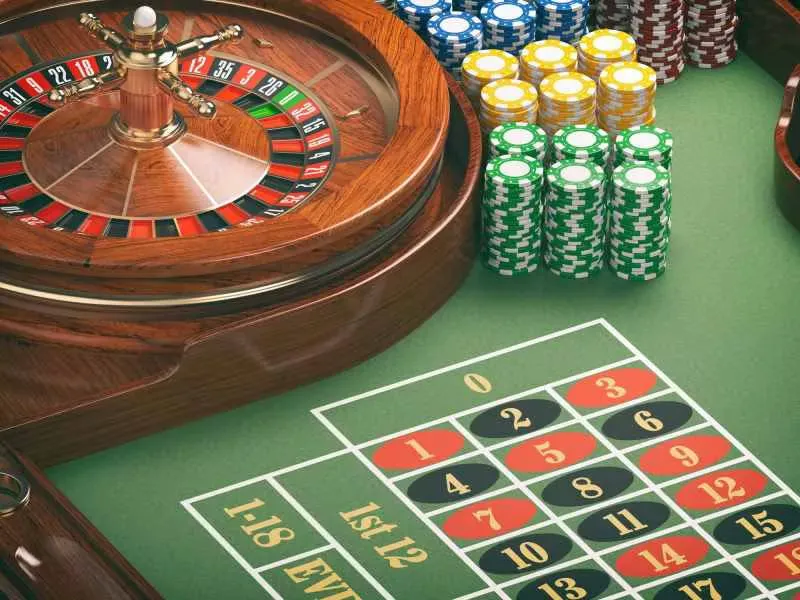 Strategic user playing a complex table game on the SJ777 site